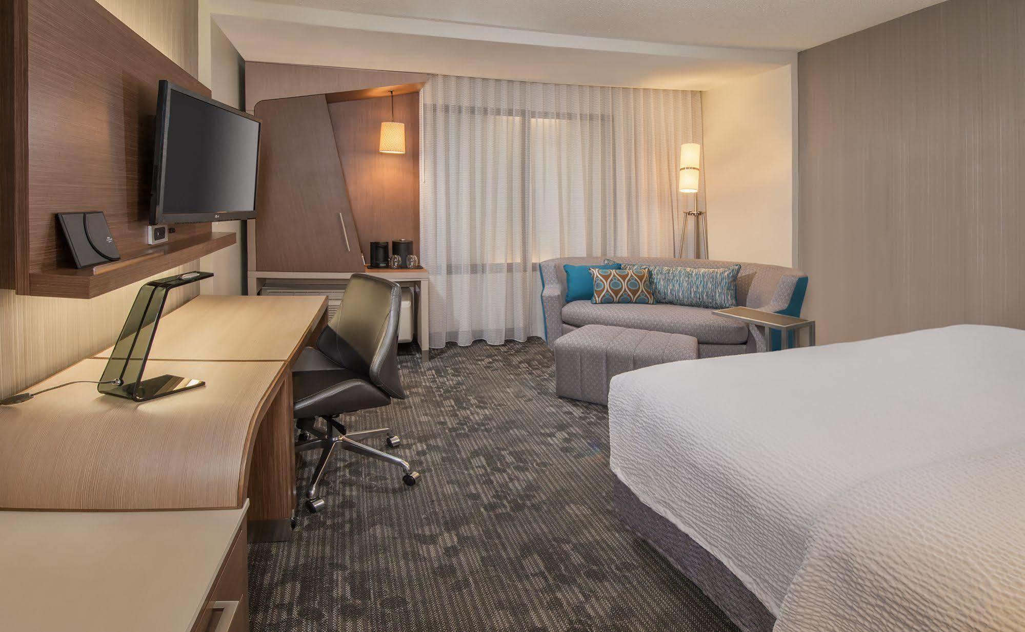 Courtyard By Marriott San Diego El Cajon Exterior foto